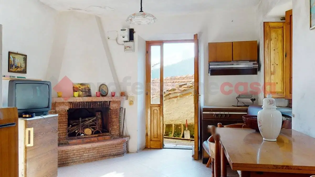Casa indipendente in vendita a Fabbriche di Vergemoli