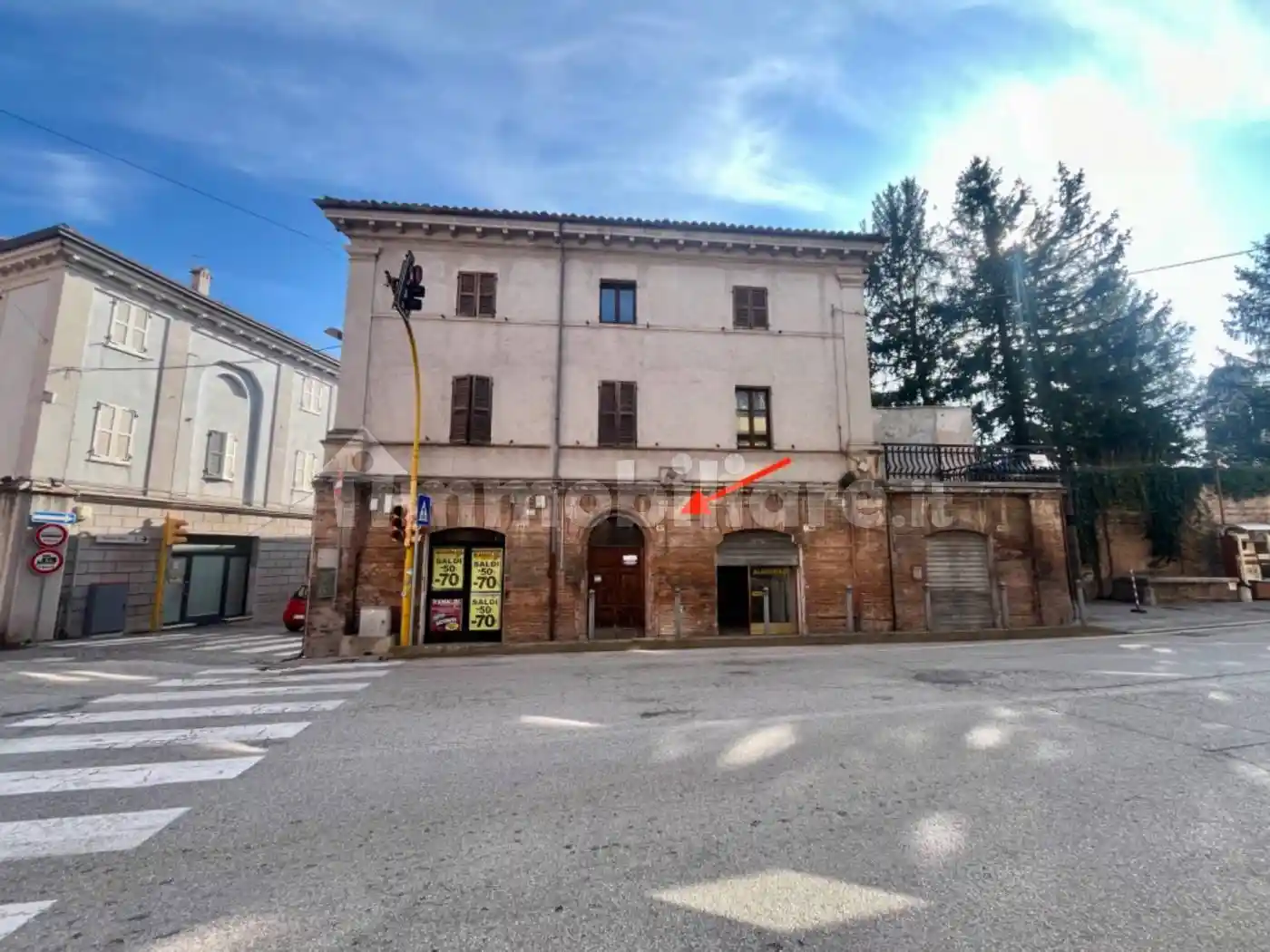 Casa indipendente in vendita a Fabriano