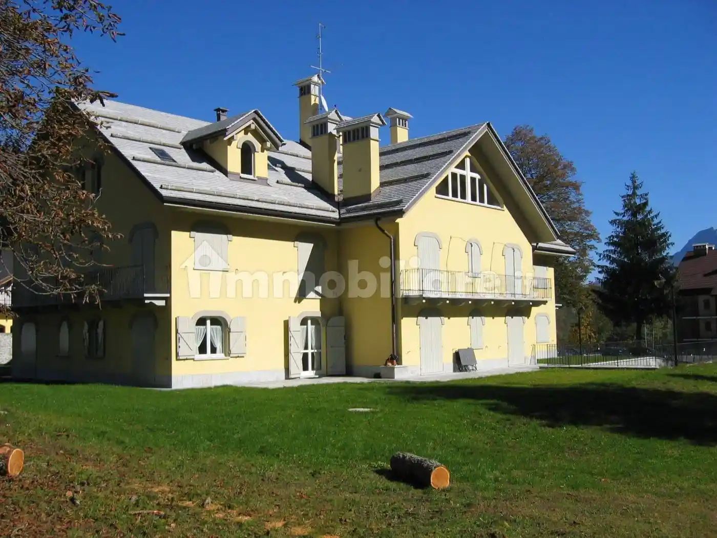 Appartamento in vendita a Craveggia