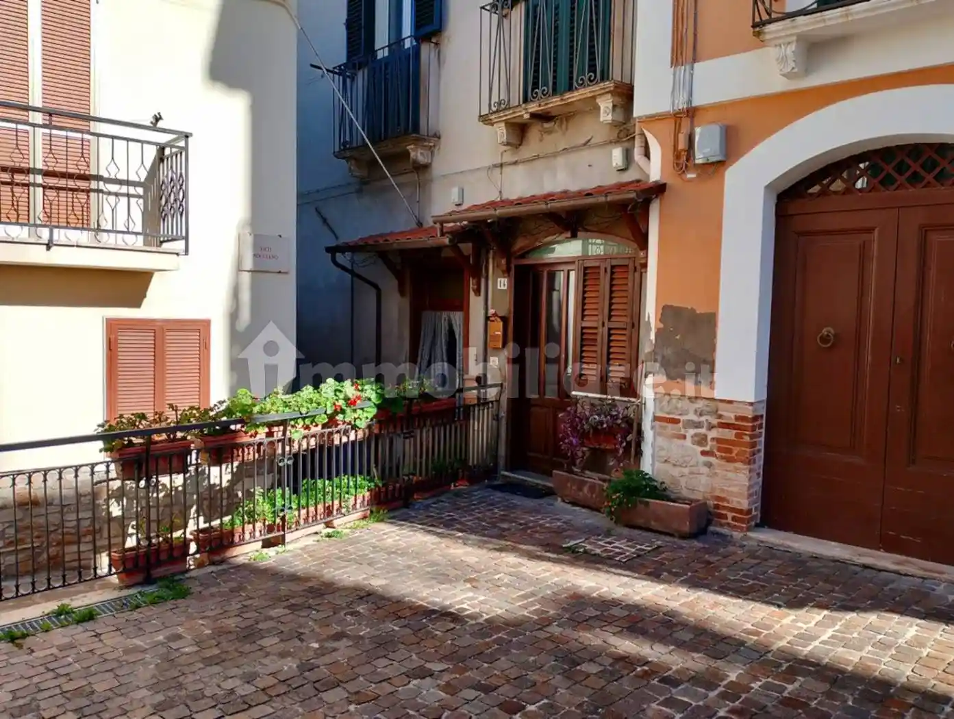 Trilocale piazza Trieste, Centro, Alanno - foto 3