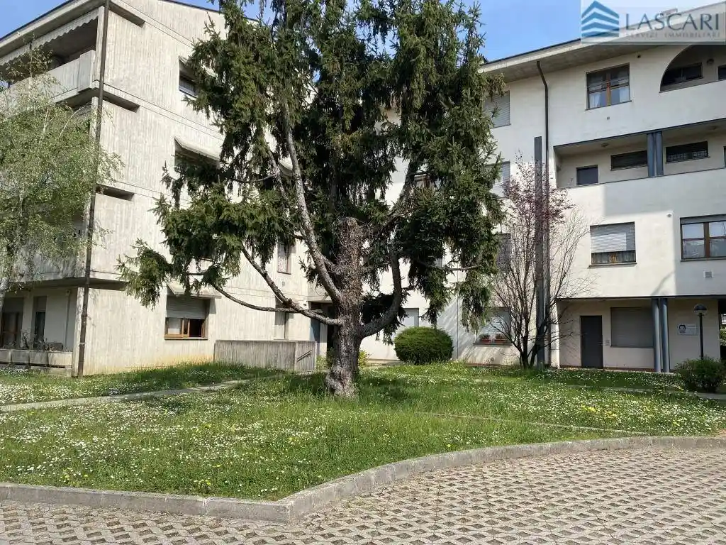 Appartamento in vendita a Seriate