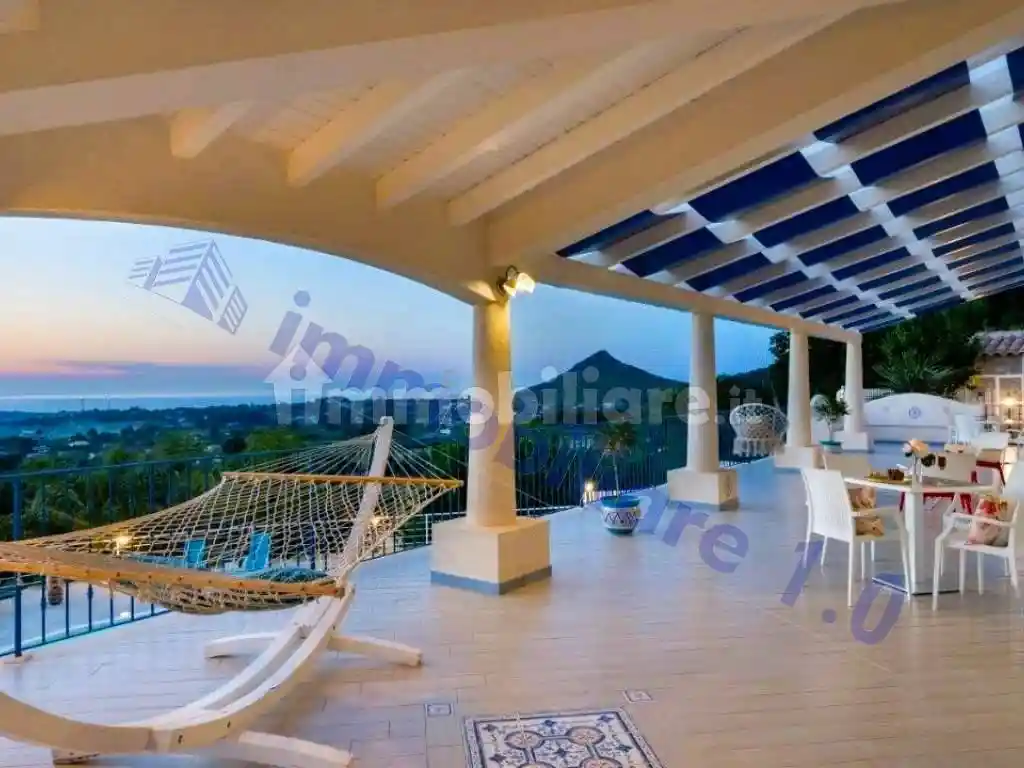 Villa in vendita a Castellammare del Golfo