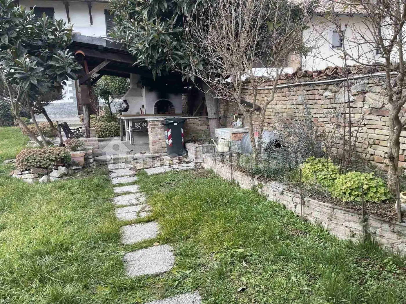 Casa indipendente in vendita a Villadeati