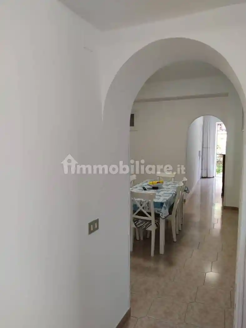 Quadrilocale buono stato, primo piano, Centro, Diamante - foto 3