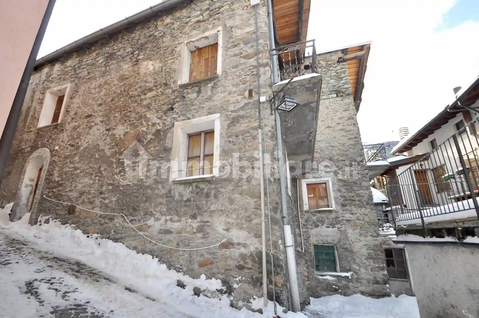Rustico - Casale in vendita a La Thuile