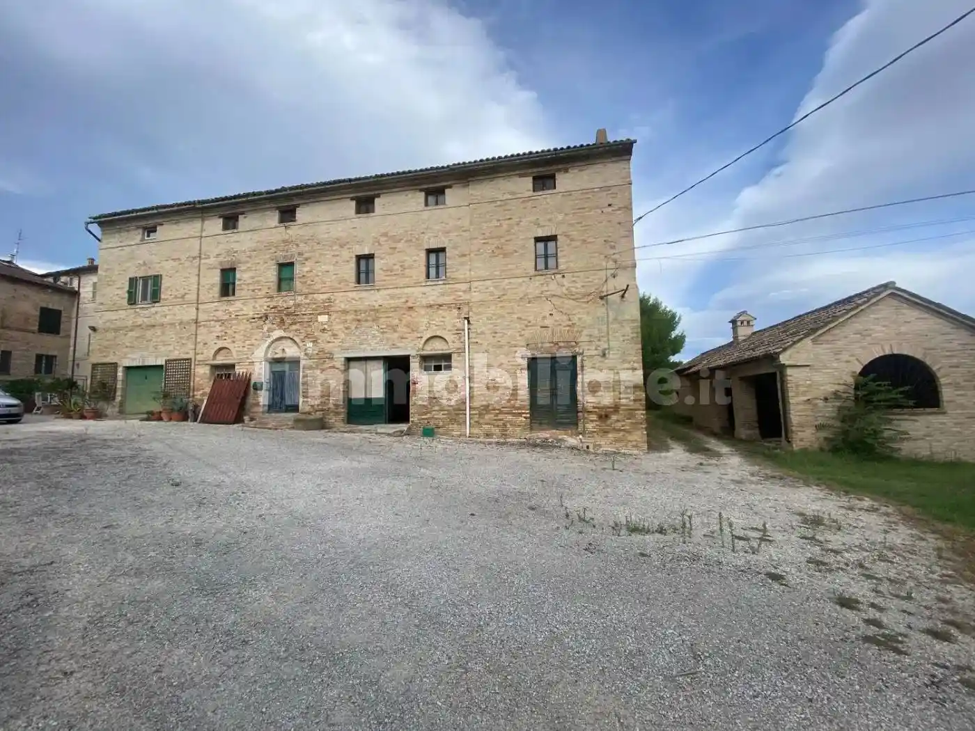 Villa in vendita a Macerata