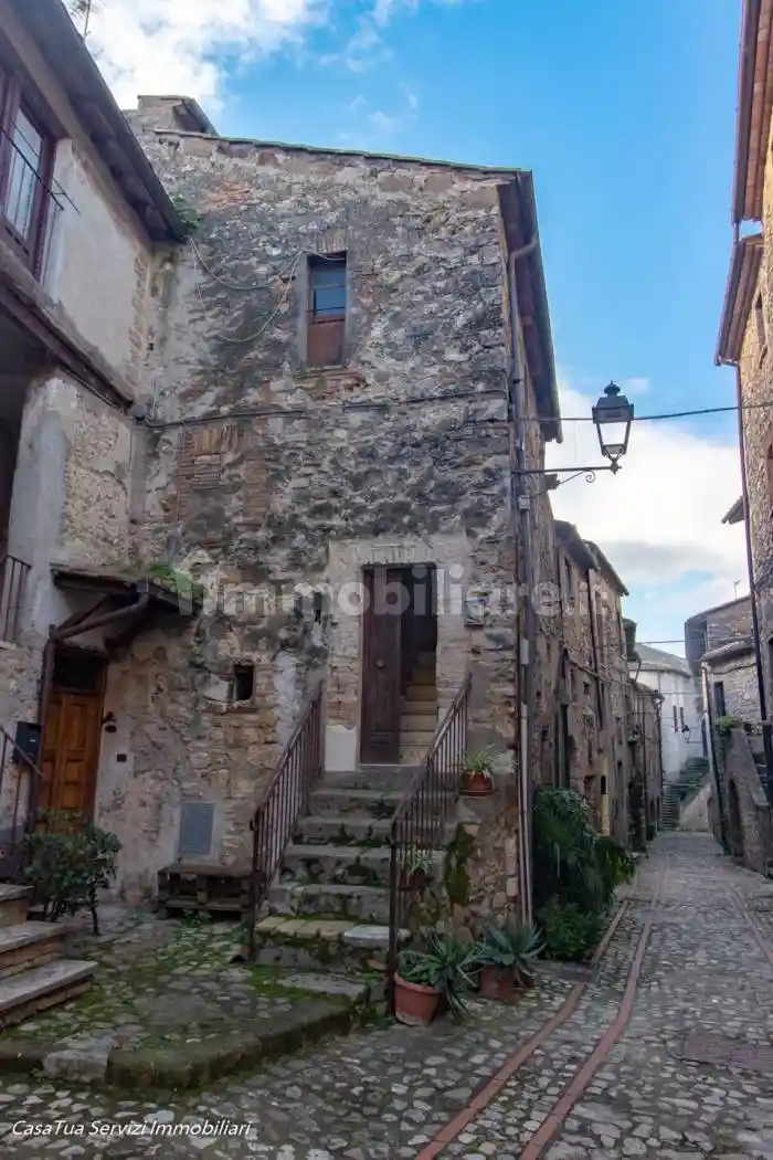 Villa in vendita a Penna in Teverina