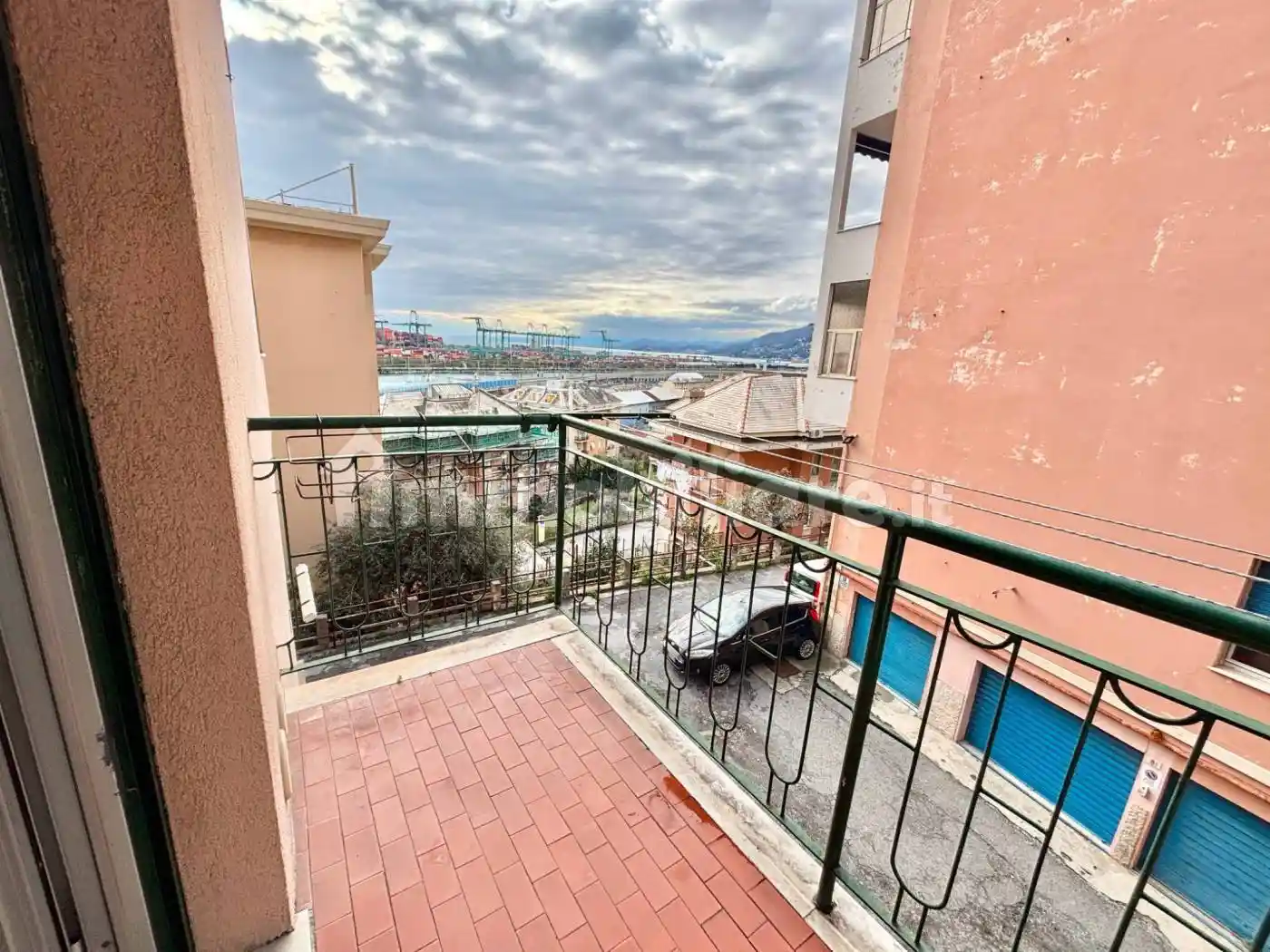 Appartamento in vendita a Genova