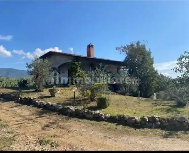 Villa plurifamiliare, buono stato, 742 m², Sarzanello, San Lazzaro, Sarzana - foto 2