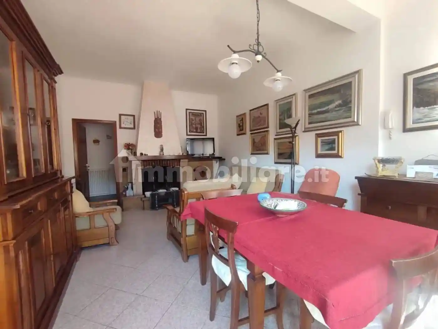 Villa in vendita a Luni