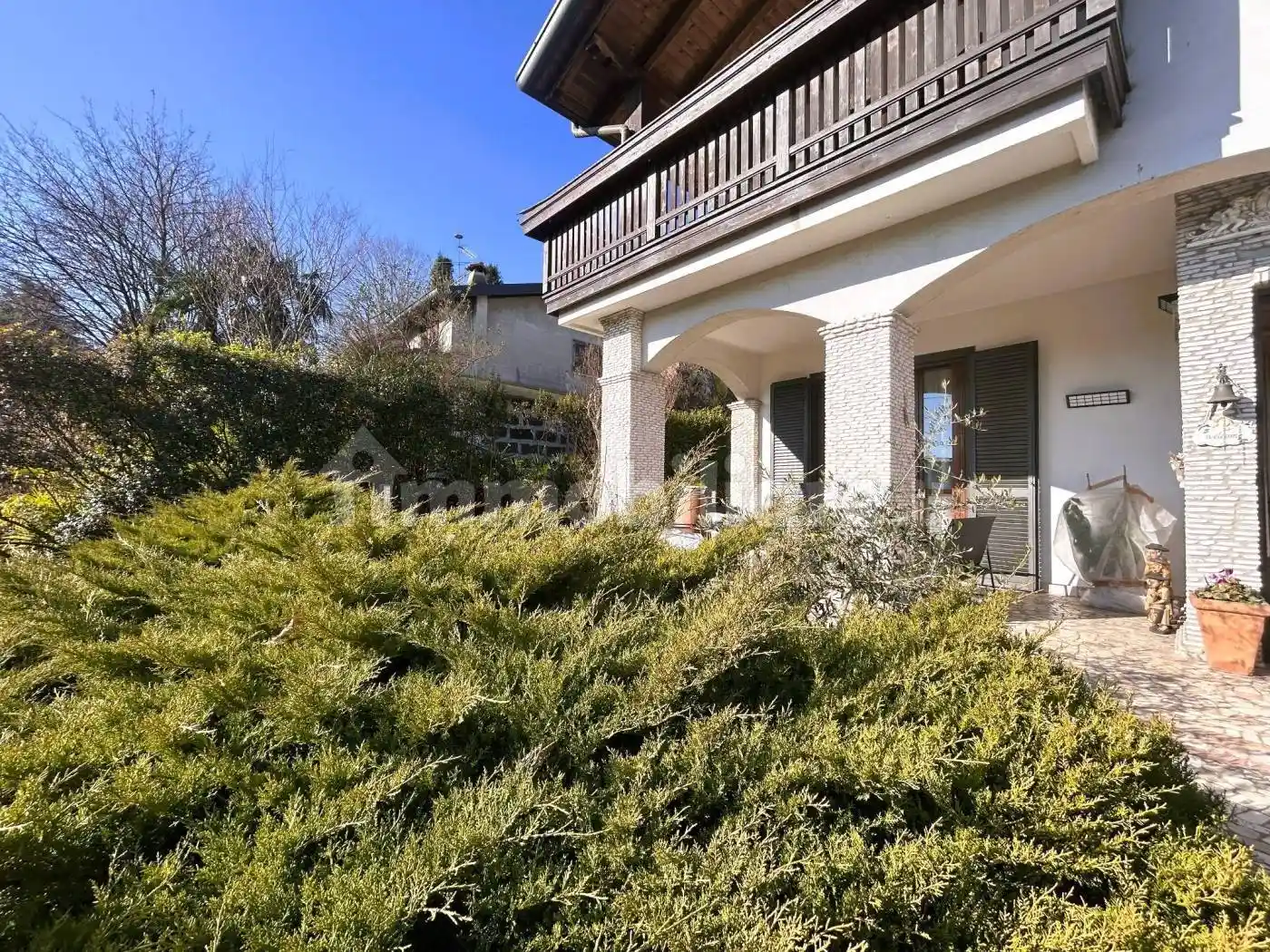 Villa in vendita a Usmate Velate