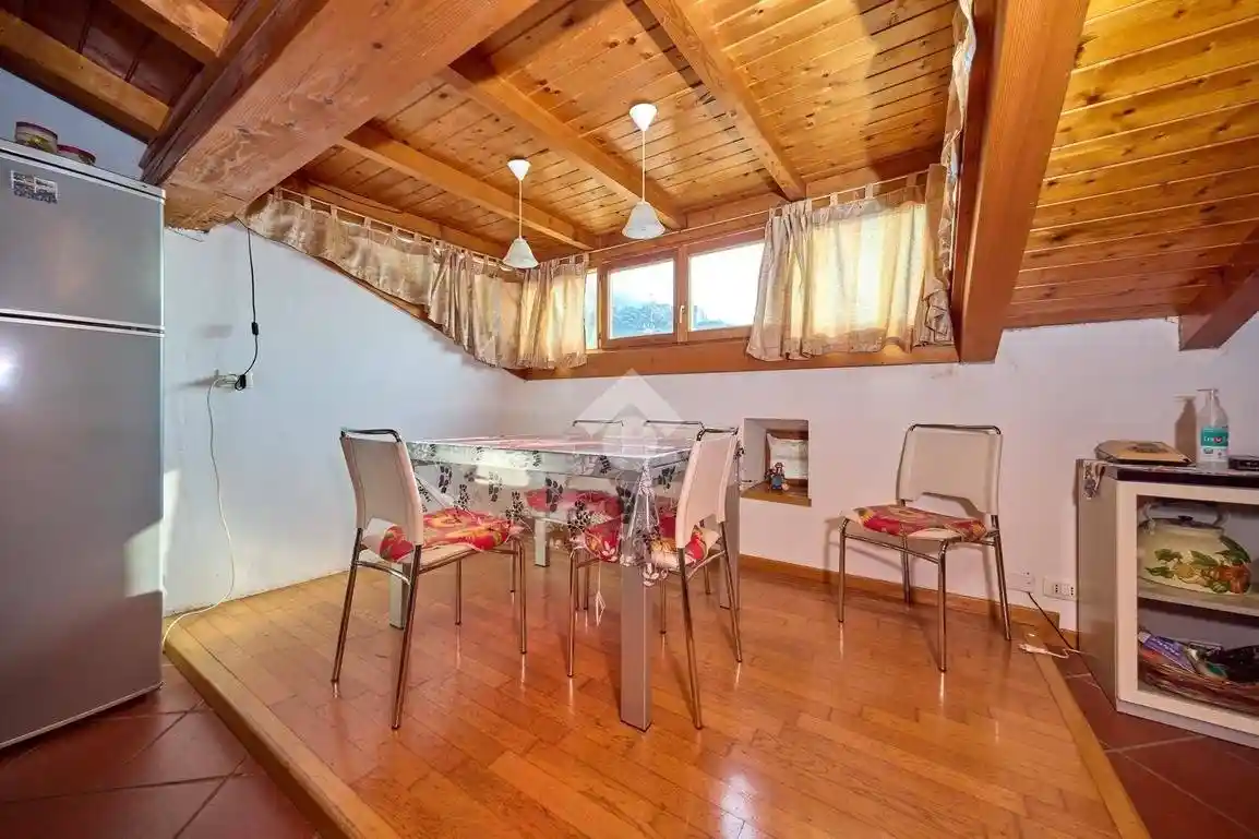 Appartamento in affitto a Brenzone sul Garda