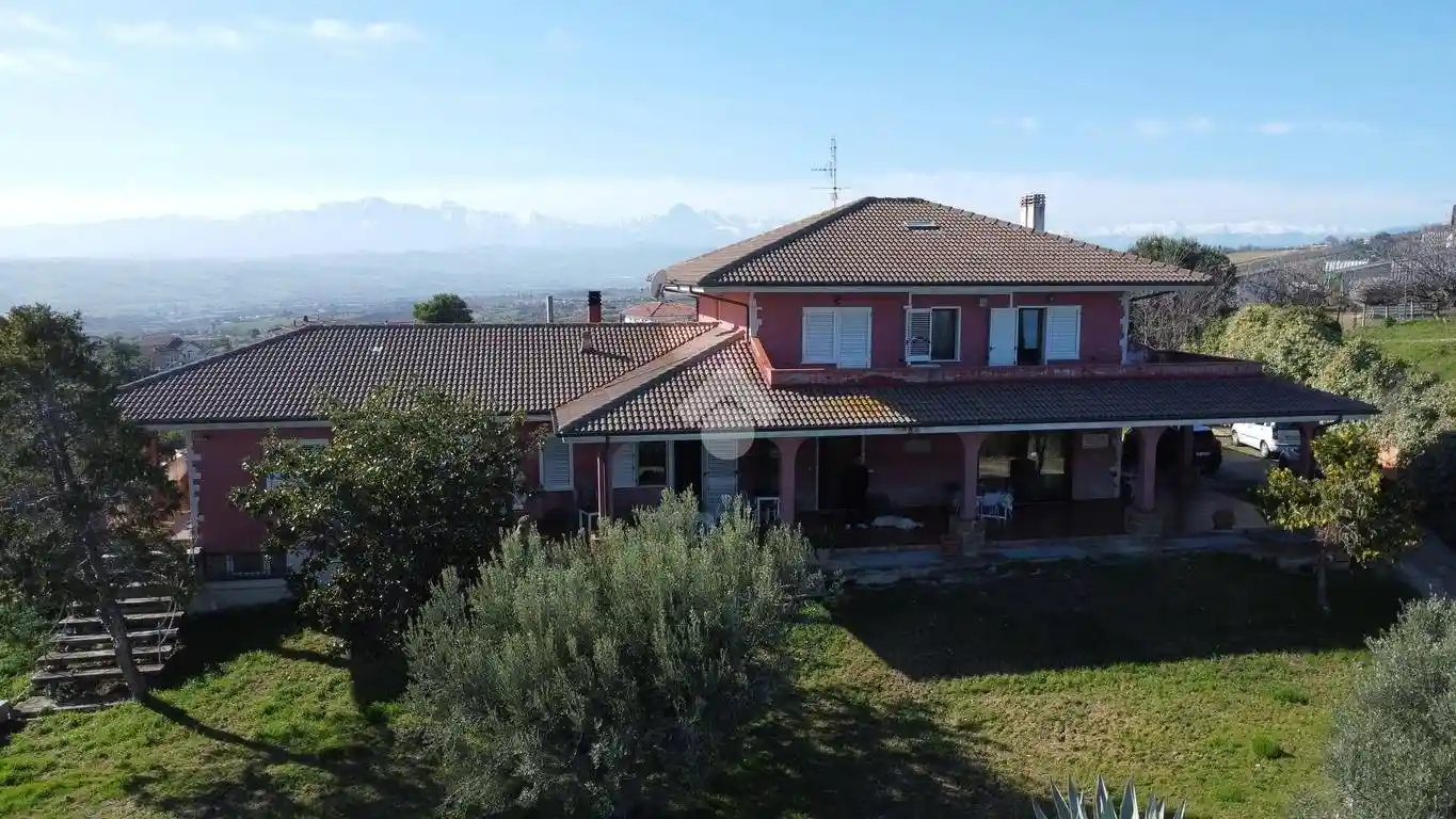 Villa unifamiliare Località Giardino, Roseto degli Abruzzi - foto 2