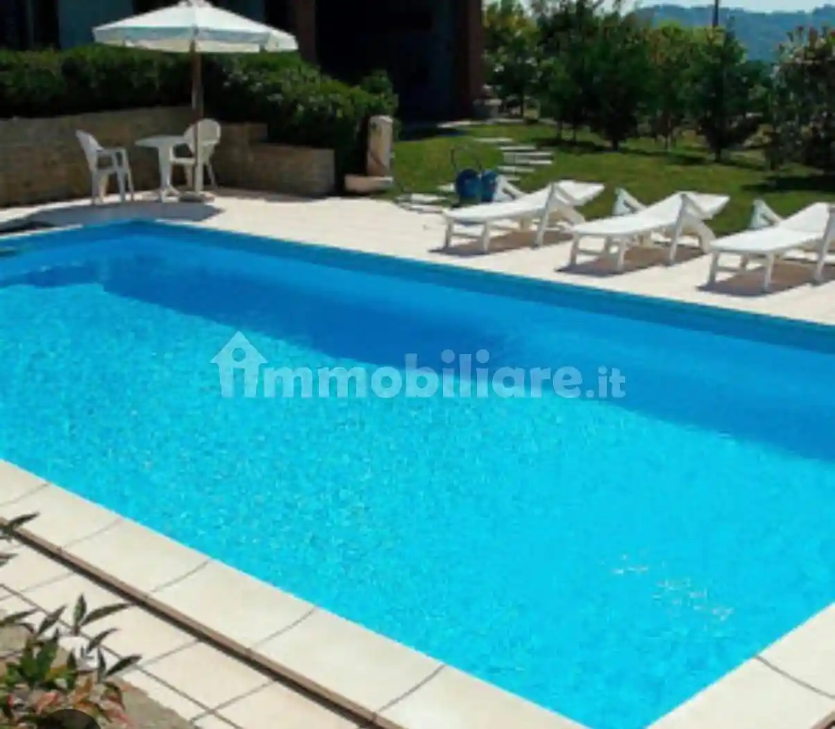 Villa in vendita a Piacenza