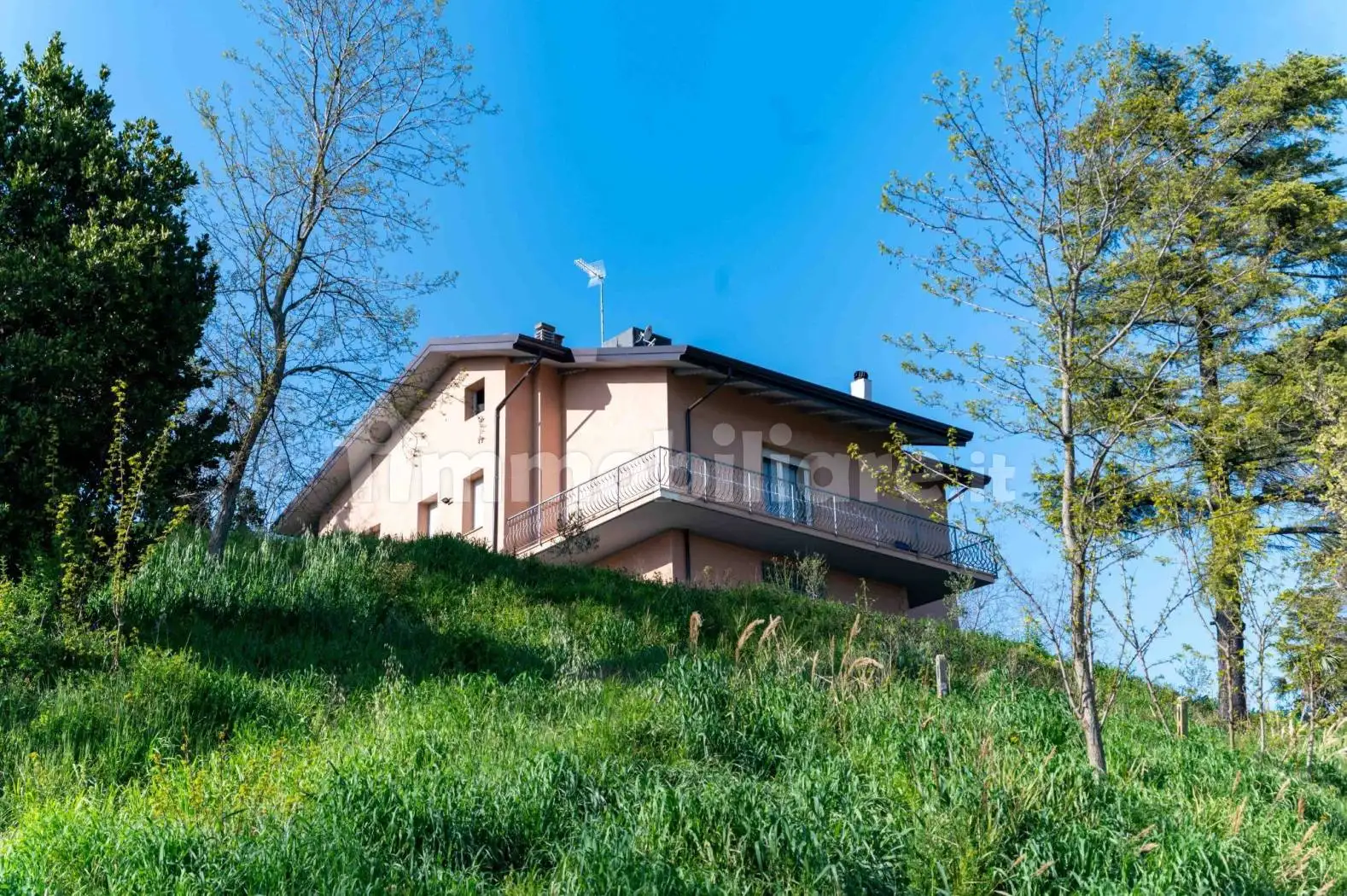 Villa in vendita a Sogliano al Rubicone