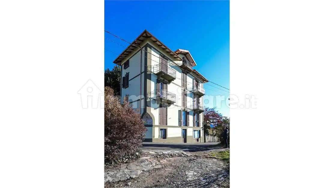 Palazzo - Edificio in vendita a Vignone