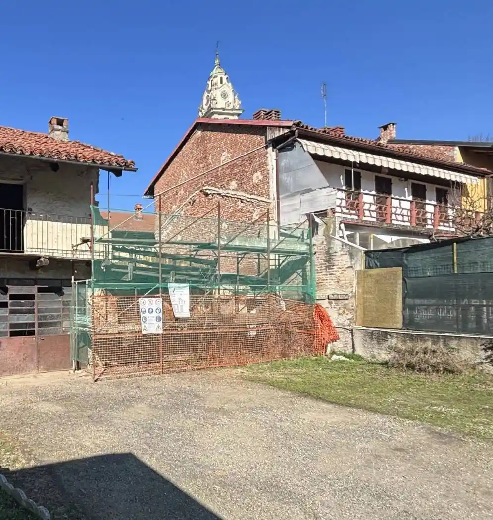 Rustico - Casale in vendita a Santena