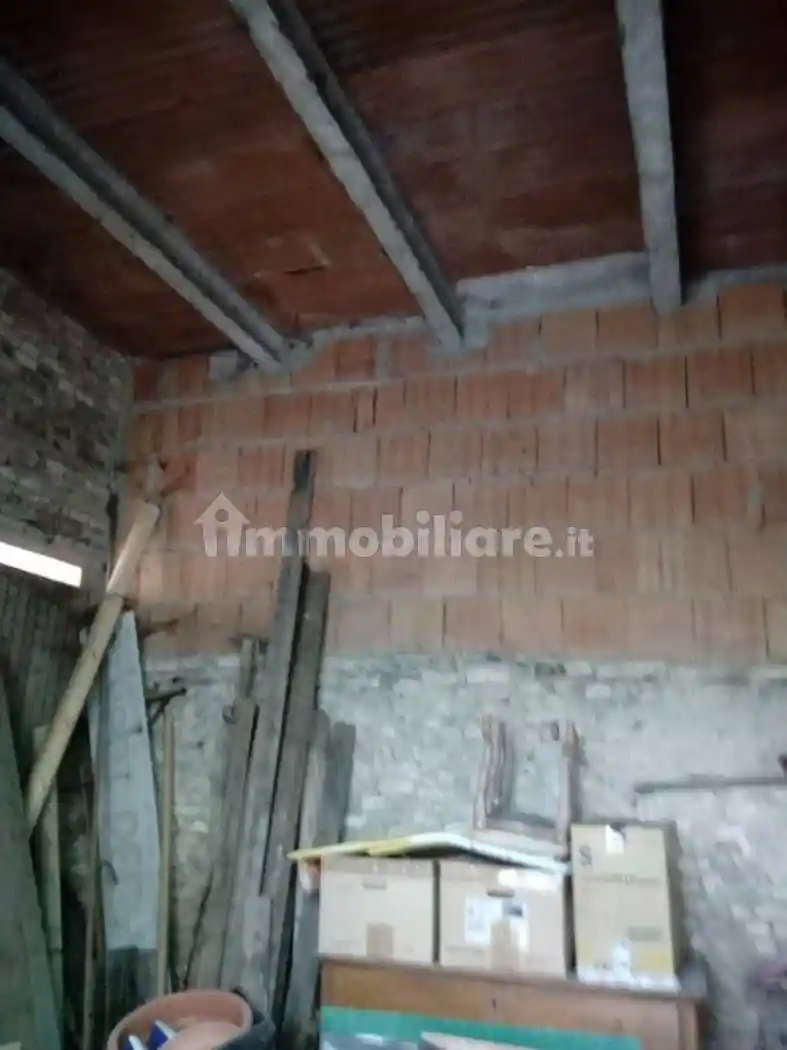 Terratetto plurifamiliare 160 m², da ristrutturare, Portile - Paganine, Modena - foto 2
