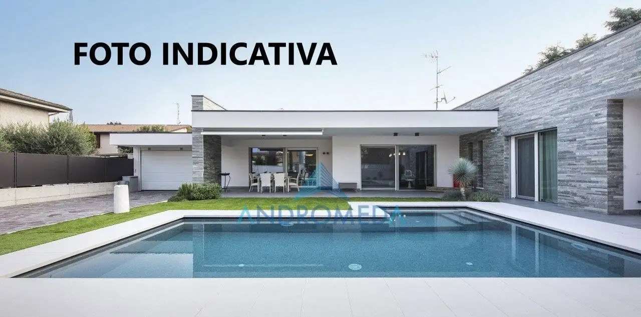 Villa in vendita a Caserta