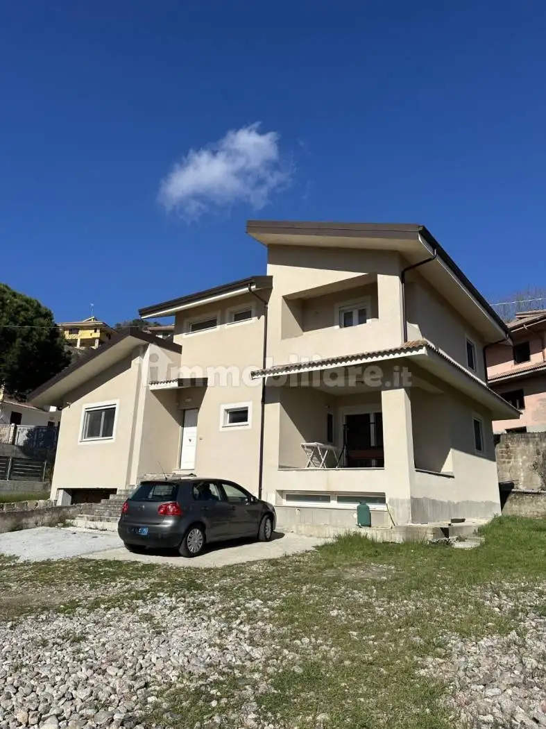Villa in vendita a Gimigliano