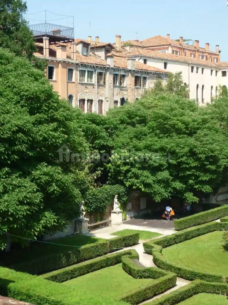 Casa indipendente in vendita a Venezia