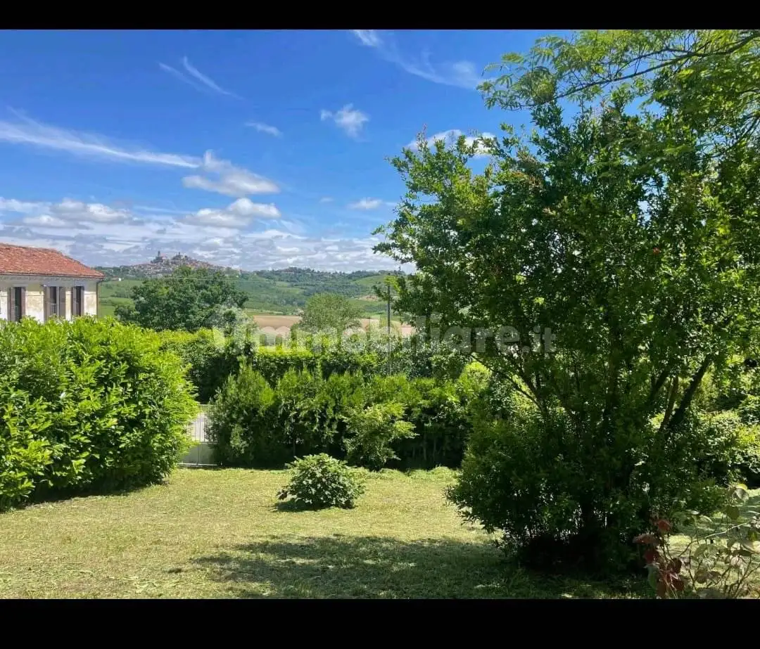 Villa in vendita a Altavilla Monferrato