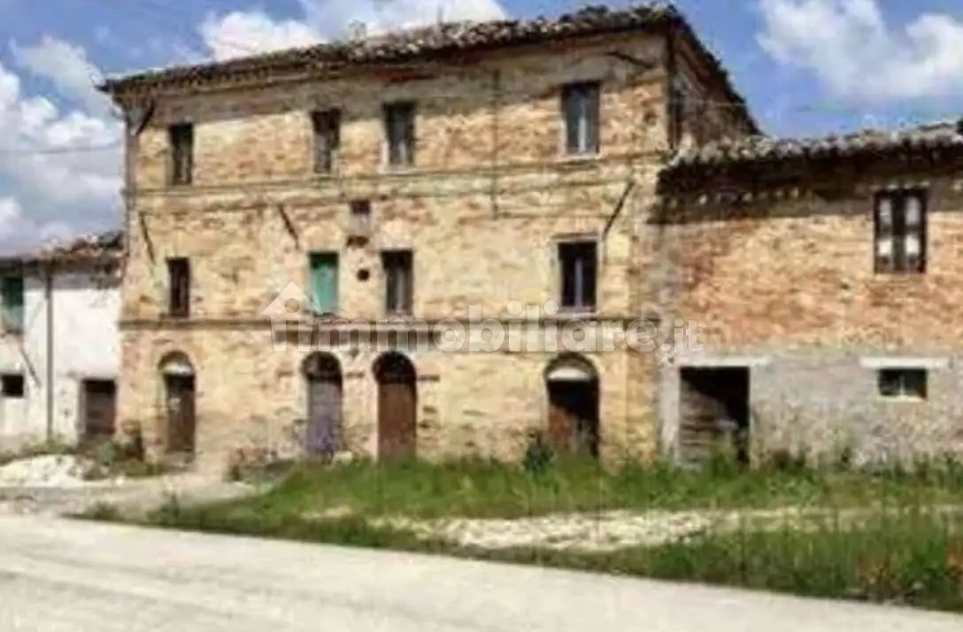 Casa indipendente in vendita a Colmurano