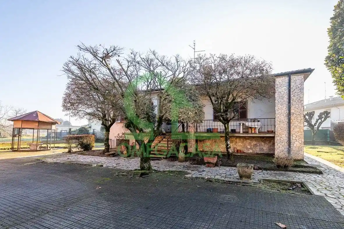 Villa in vendita a Codogno