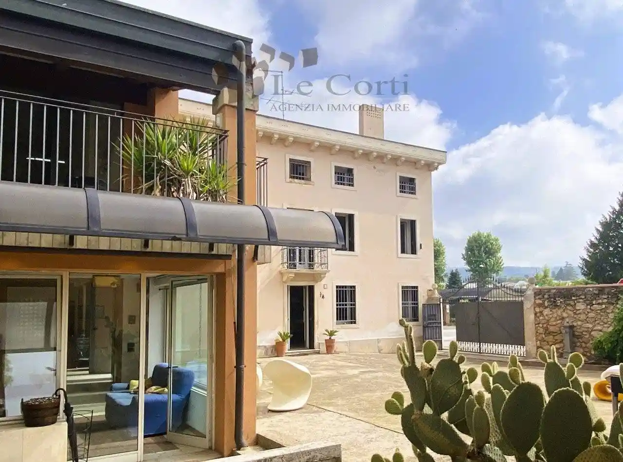 Casa indipendente in vendita a Lonigo