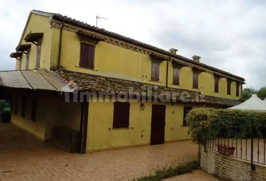 Casa indipendente in vendita a Ancona