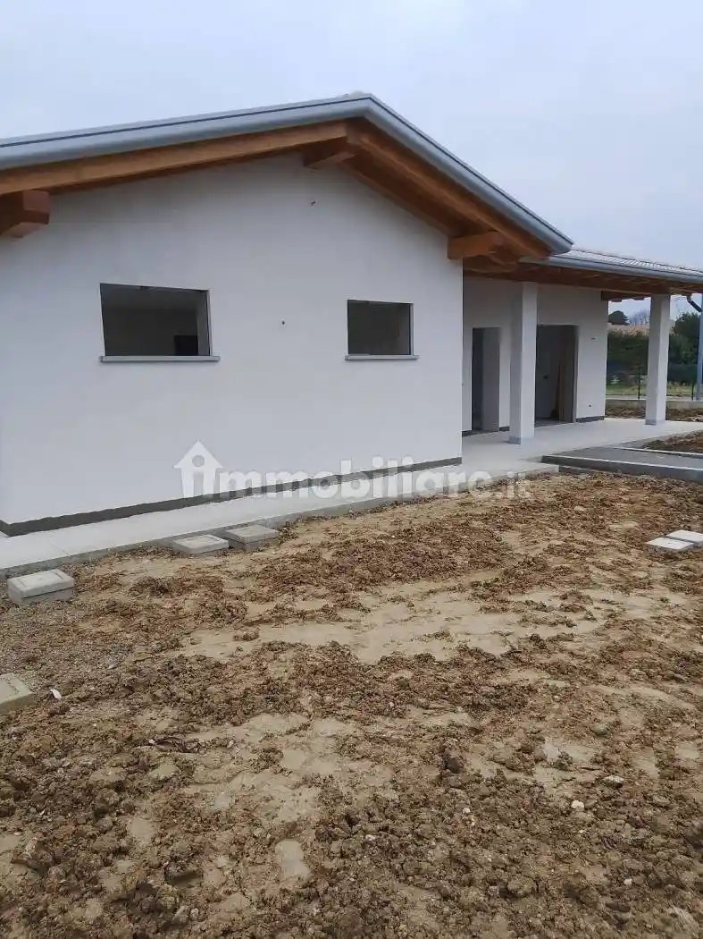 Villa in vendita a Azzano Decimo