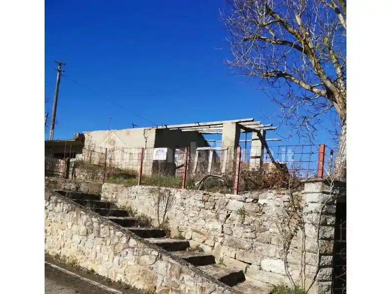 Rustico - Casale in vendita a Bucine