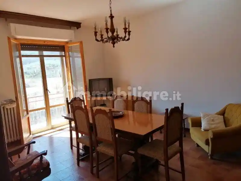 Appartamento in vendita a Cavriglia