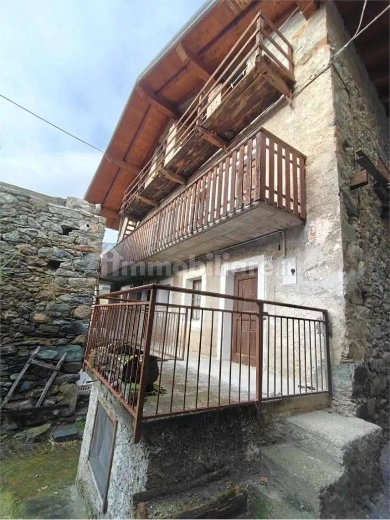 Terratetto unifamiliare frazione Isollaz, Challand-Saint-Victor - foto 2