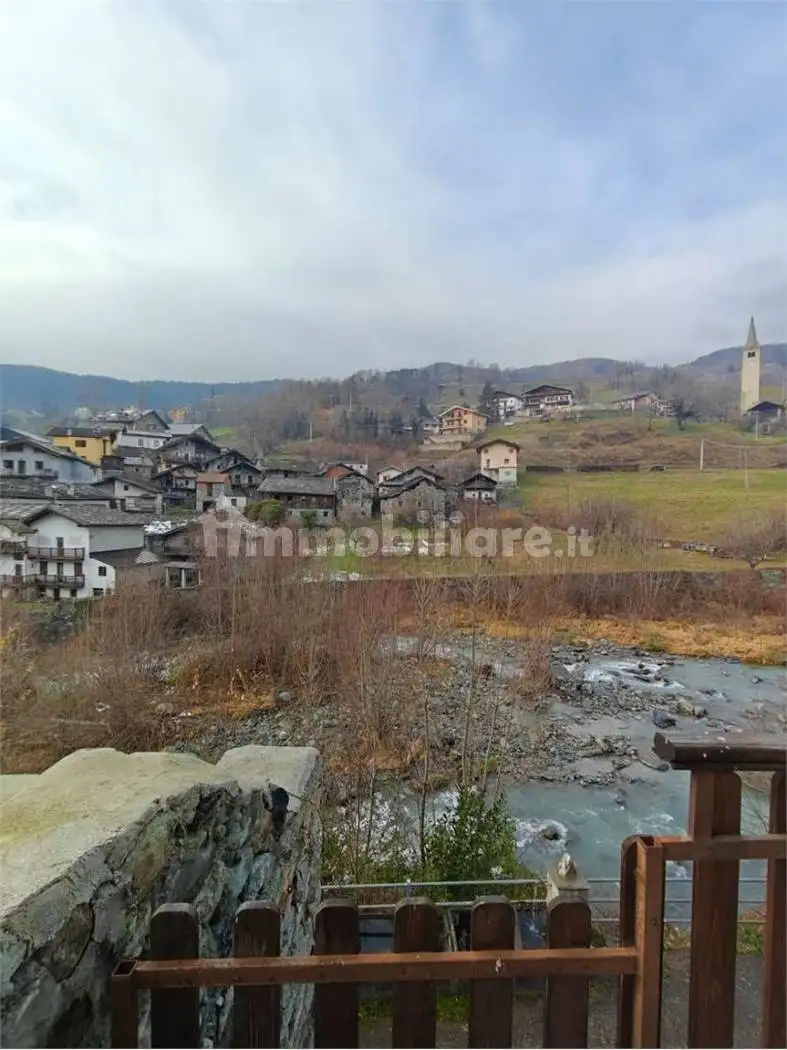 Terratetto unifamiliare frazione Isollaz, Challand-Saint-Victor - foto 5