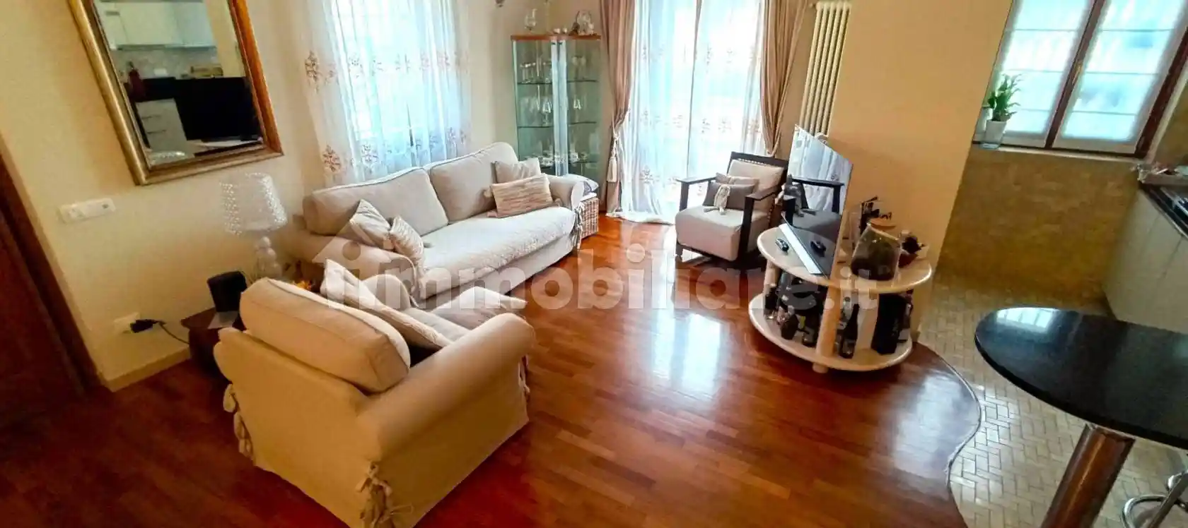 Appartamento in vendita a Massa