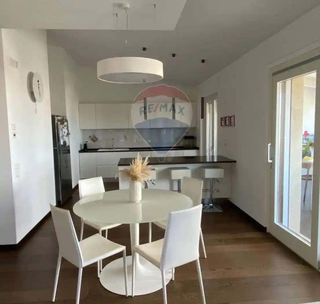 Appartamento ottimo stato, quarto piano, Centro, Matera - foto 2