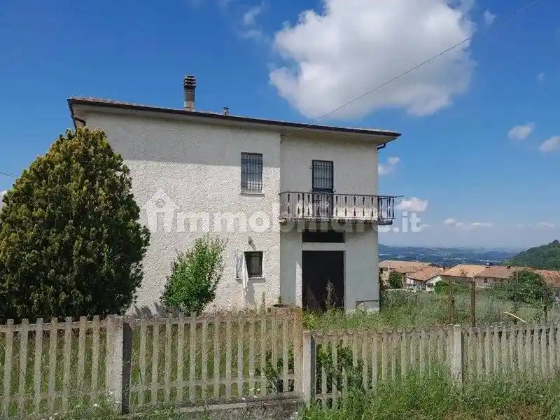 Terratetto unifamiliare 380 m², buono stato, Roascio - foto 5