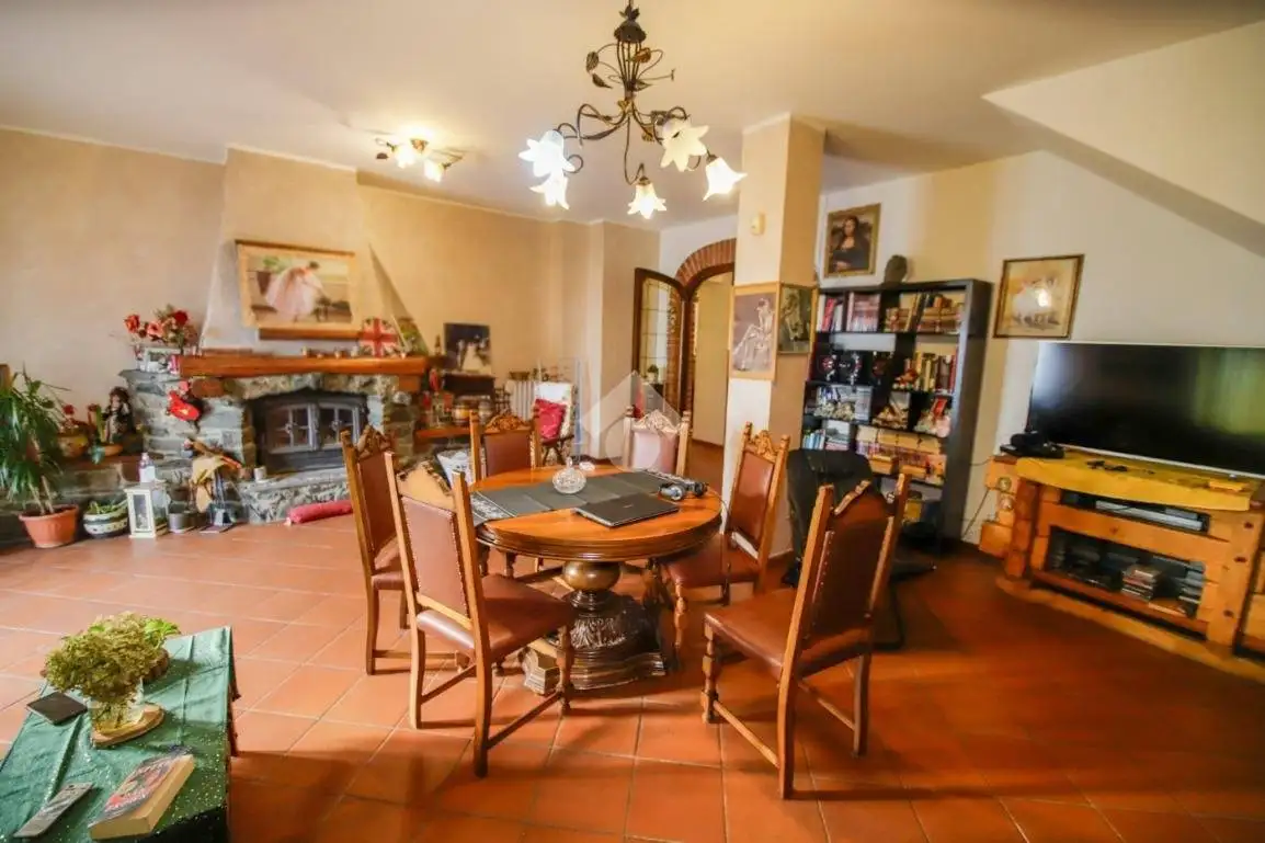 Appartamento in vendita a Bosconero