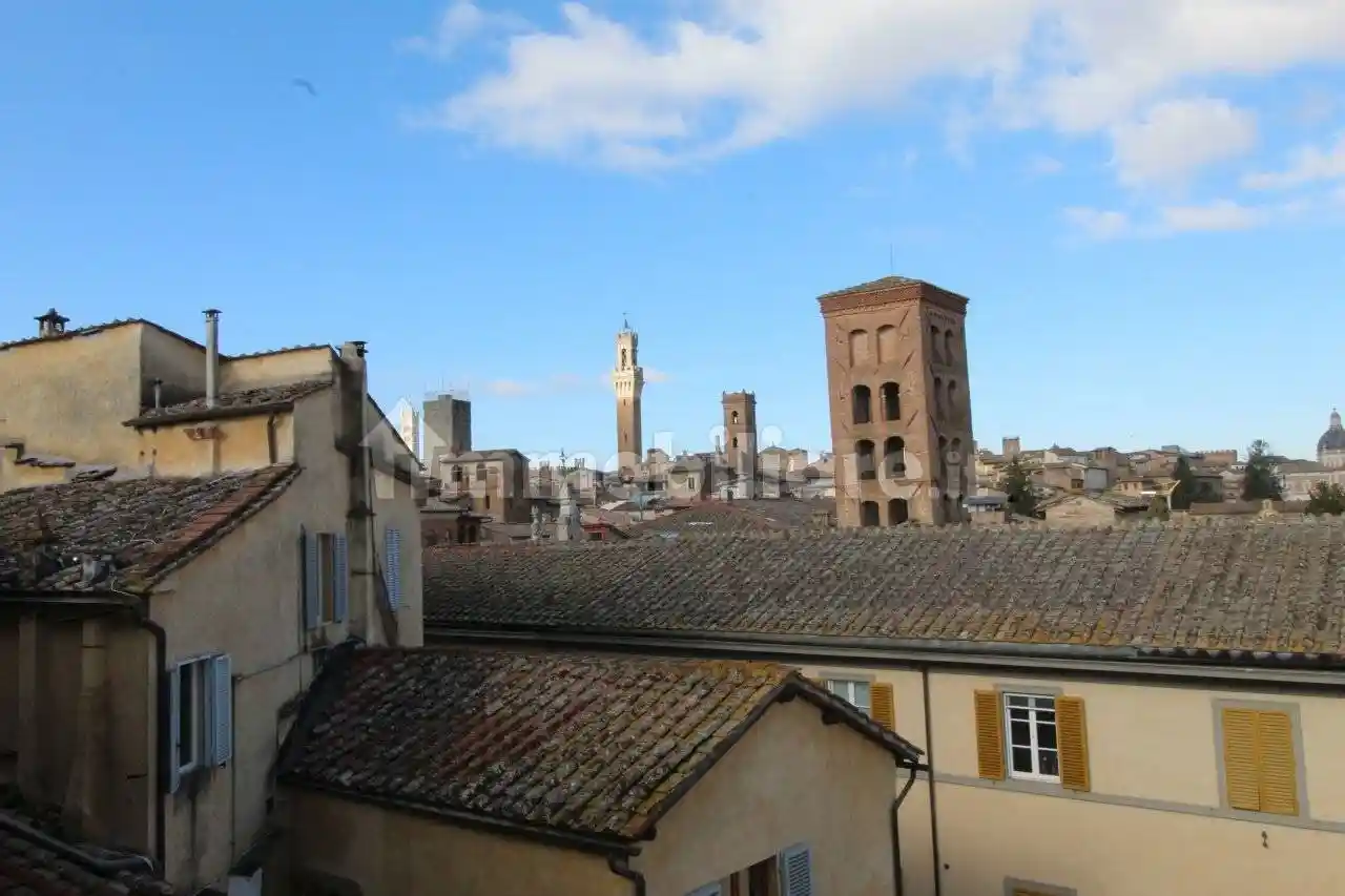 Appartamento in vendita a Siena