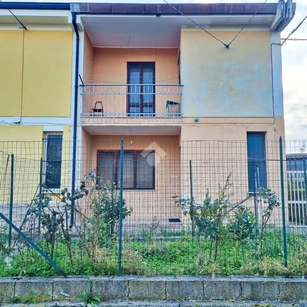 Villa a schiera via Juzzolino 30, Centro, Sellia Marina - foto 2