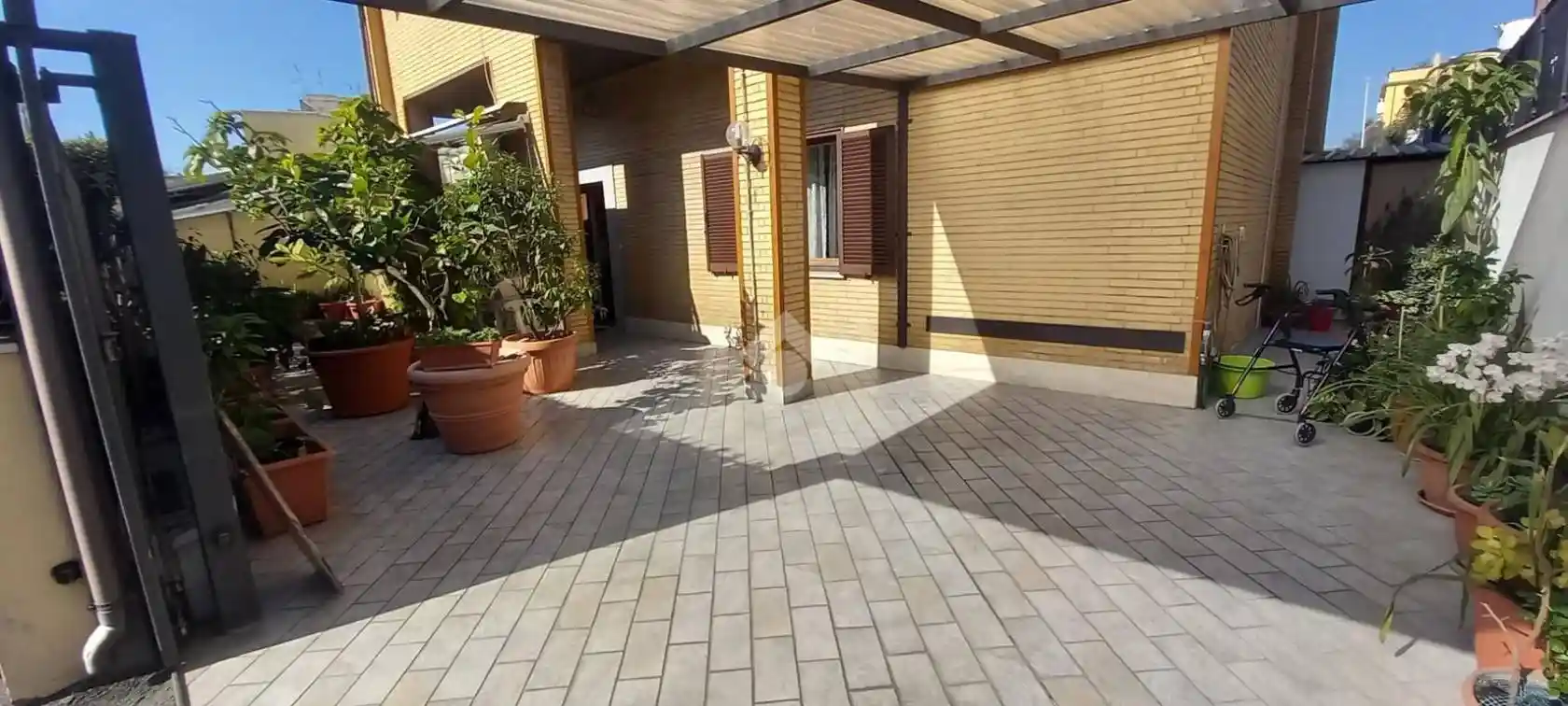 Villa unifamiliare via Cesare Peroni 7, Tor Vergata, Roma - foto 2