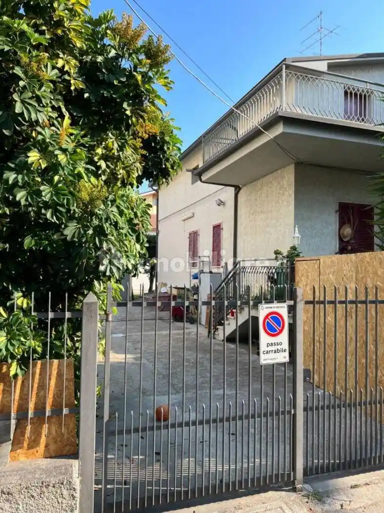 Trilocale via Enrico Toti 17, Tortoreto Lido, Tortoreto - foto 3