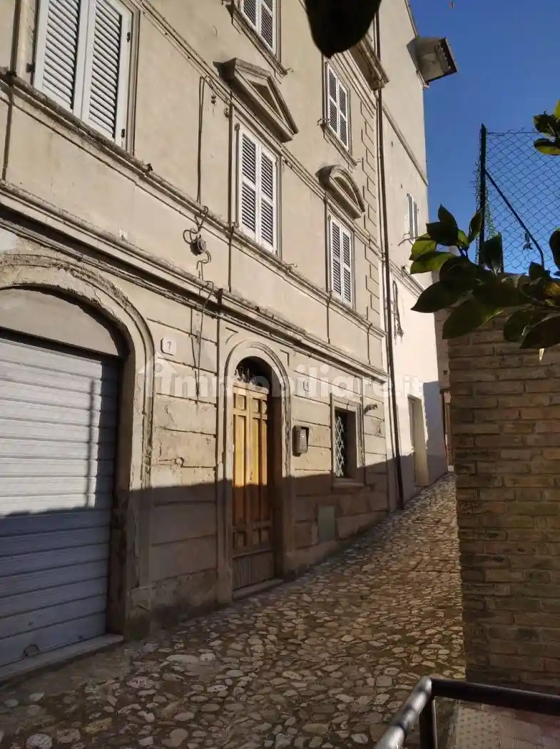 Casa indipendente in vendita a Lapedona