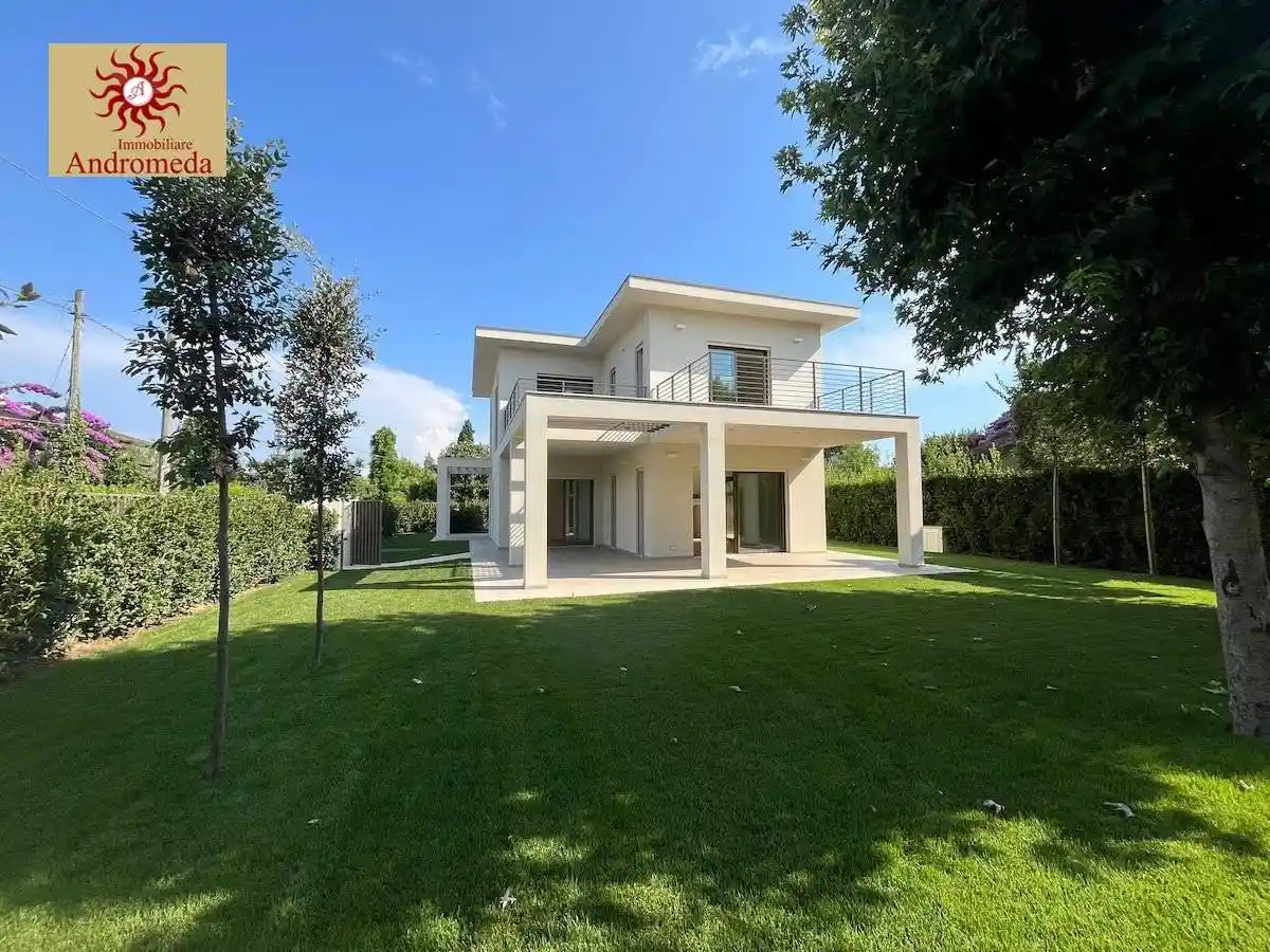 Villa in affitto a Forte dei Marmi