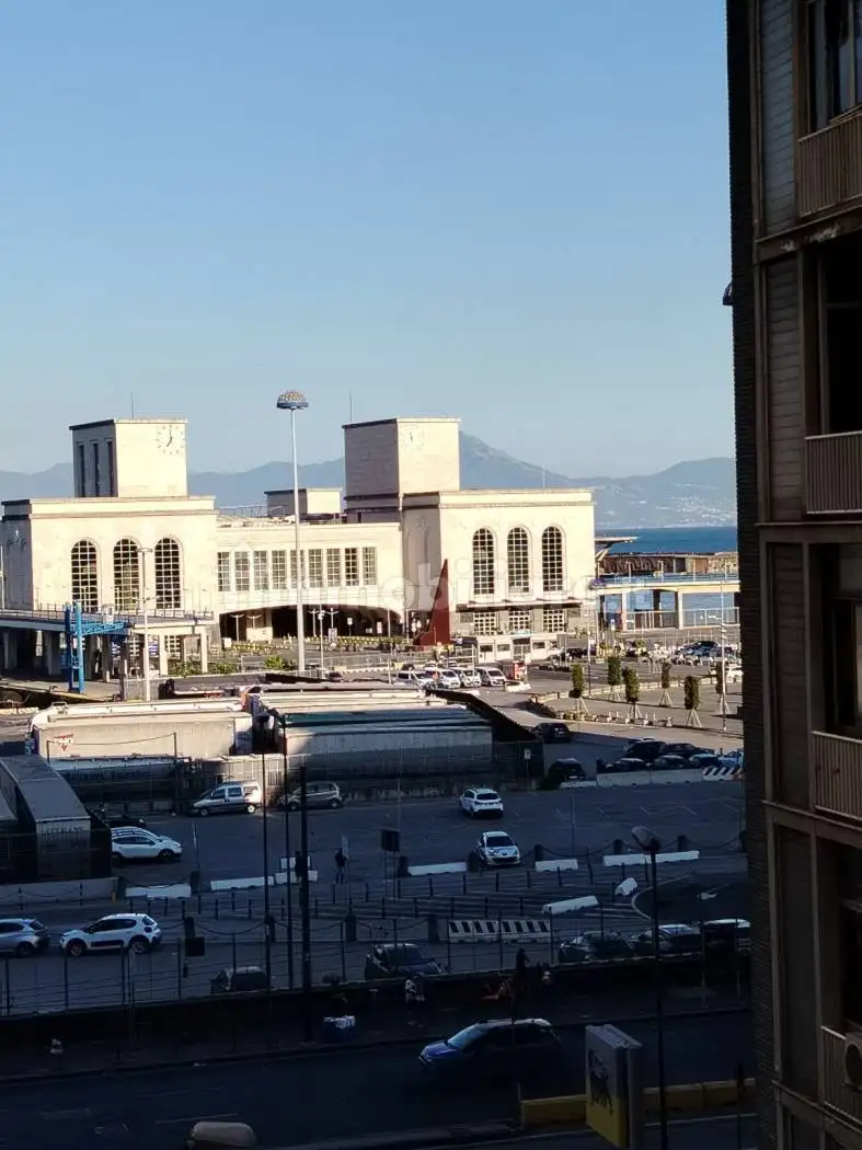 Appartamento in affitto a Napoli