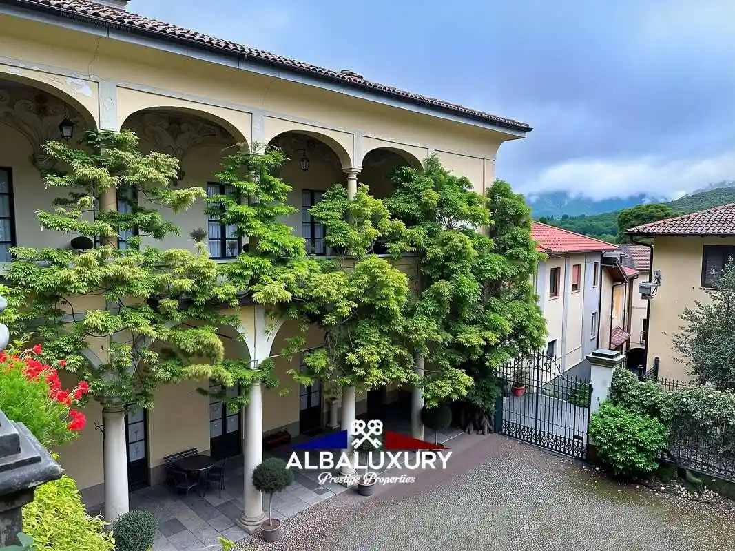 Palazzo - Edificio in Vendita - foto 2