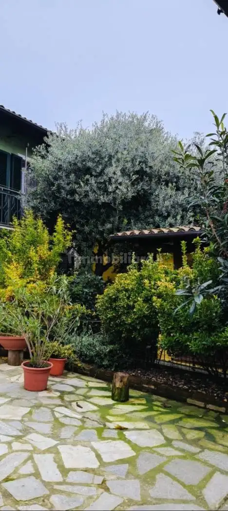 Palazzo - Edificio in vendita a Masio