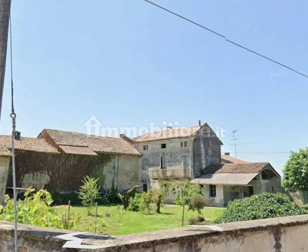 Villa in vendita a Pertengo