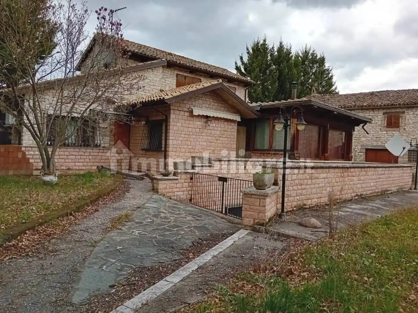 Villa in vendita a Urbino